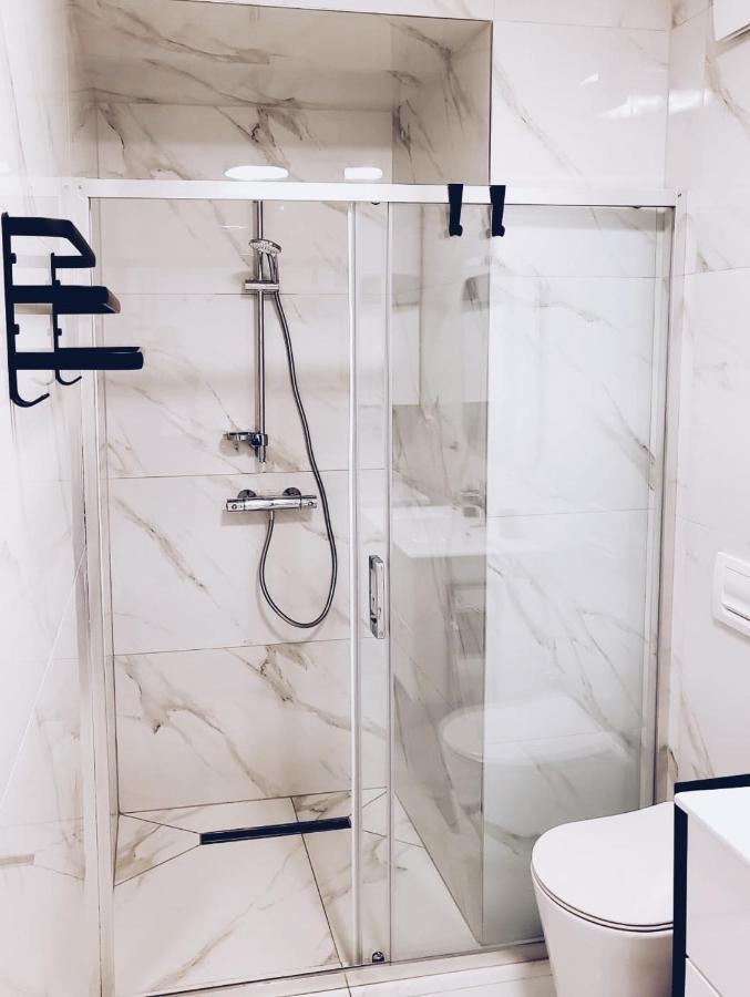 Stella Apartment Sarande Bagian luar foto